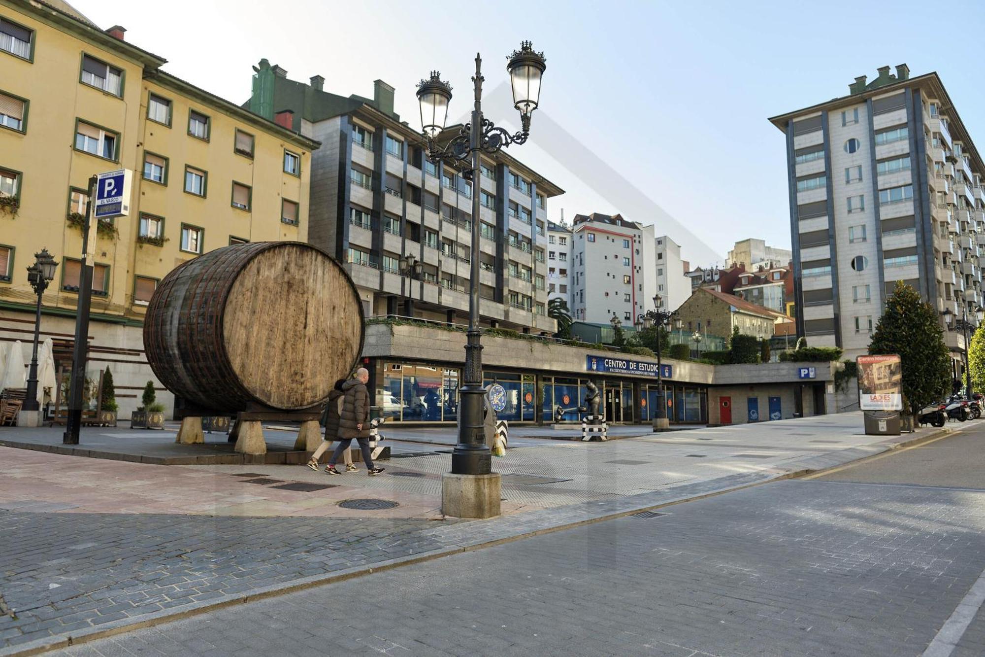 Apartamento Parellada - - Centro *